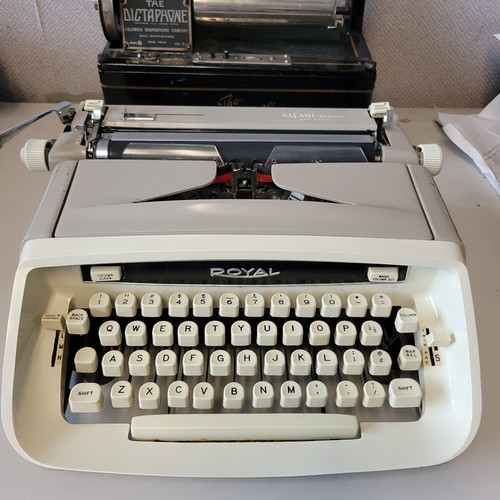 Royal safari deluxe portable - royal,