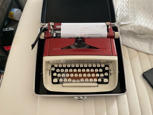 1960 royal safari red - safari, orange